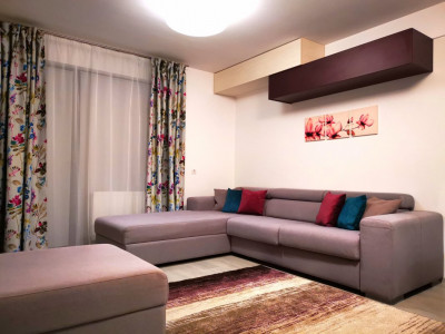 Chirie apartament 2 camere Manastur bloc nou cu parcare privata