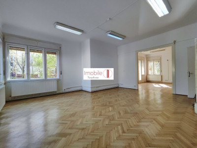 Apartament la casa semicentral |  Teren 452 mp
