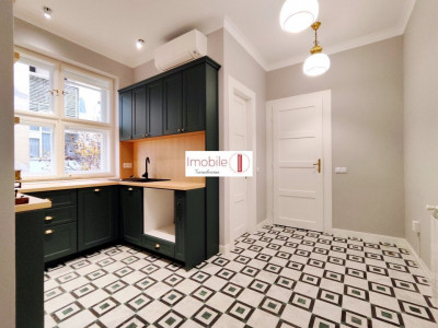 Apartament 4 camere Central | Prima închiriere | Parcare