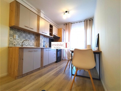 Apartament zona Sesul De Sus Nou nout!