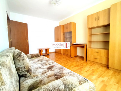 Apartament primitor cu 2 camere, lift și liniște – exact ce cauți pentru „acasă”