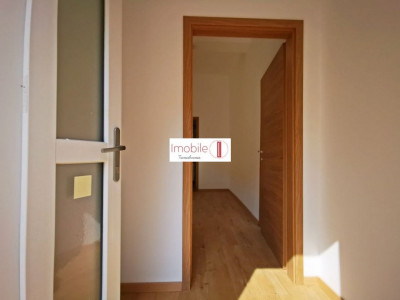 Spatiu  Centru FINISAT | Parcare